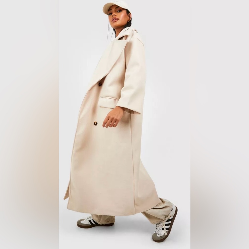 Missquided Long White Coat